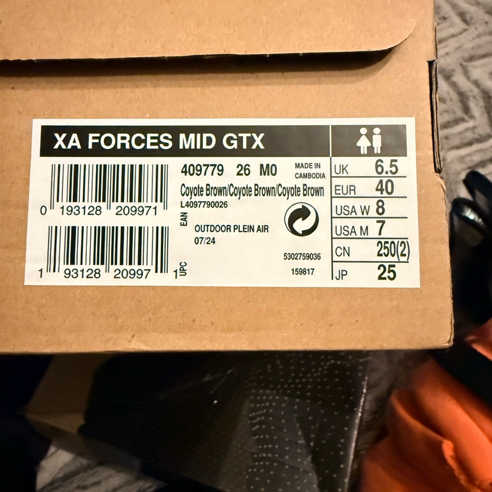 Salomon XA Forces Mid GTX Boots in Tan